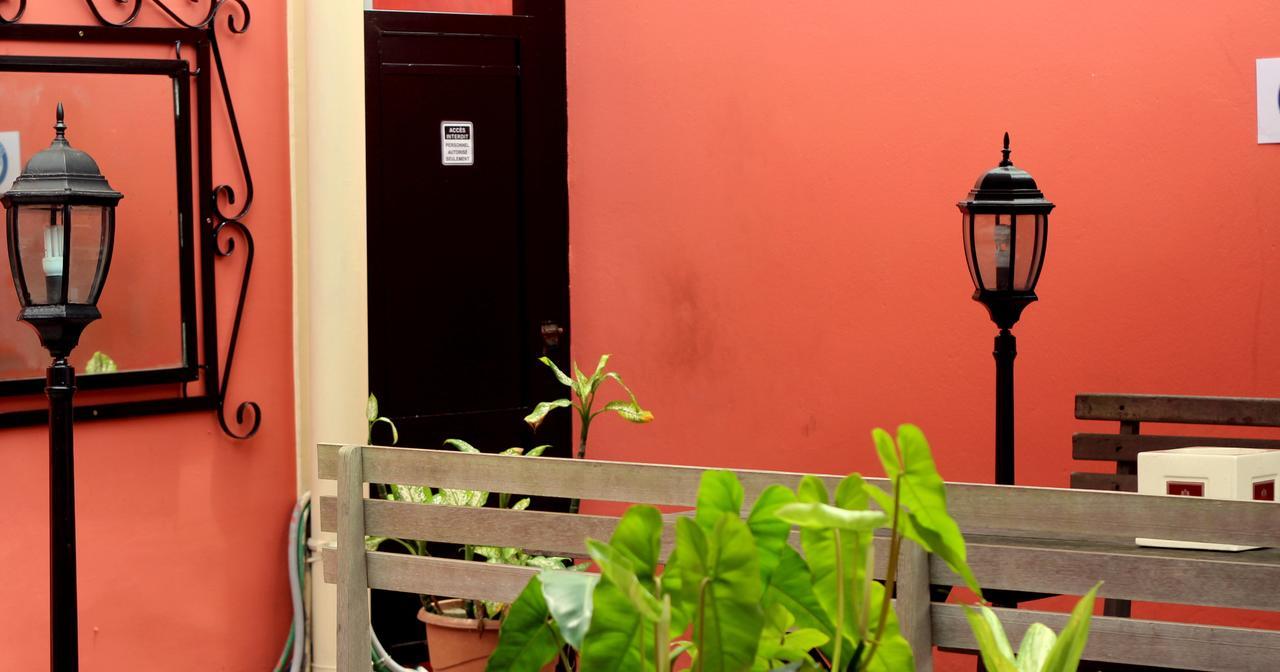 Hotel Chez Jimmy Port-Gentil Exterior photo